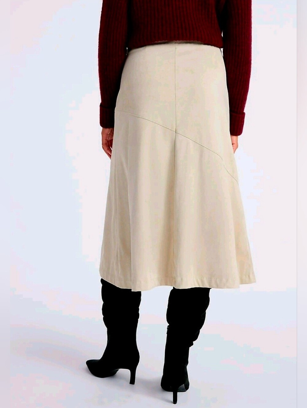 New Women's Faux Suede Midi Skirt, 31" Length, Size 10 (M) Time and Tru - Picture 2 of 4